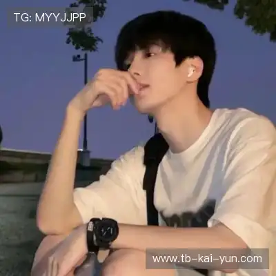 束启万